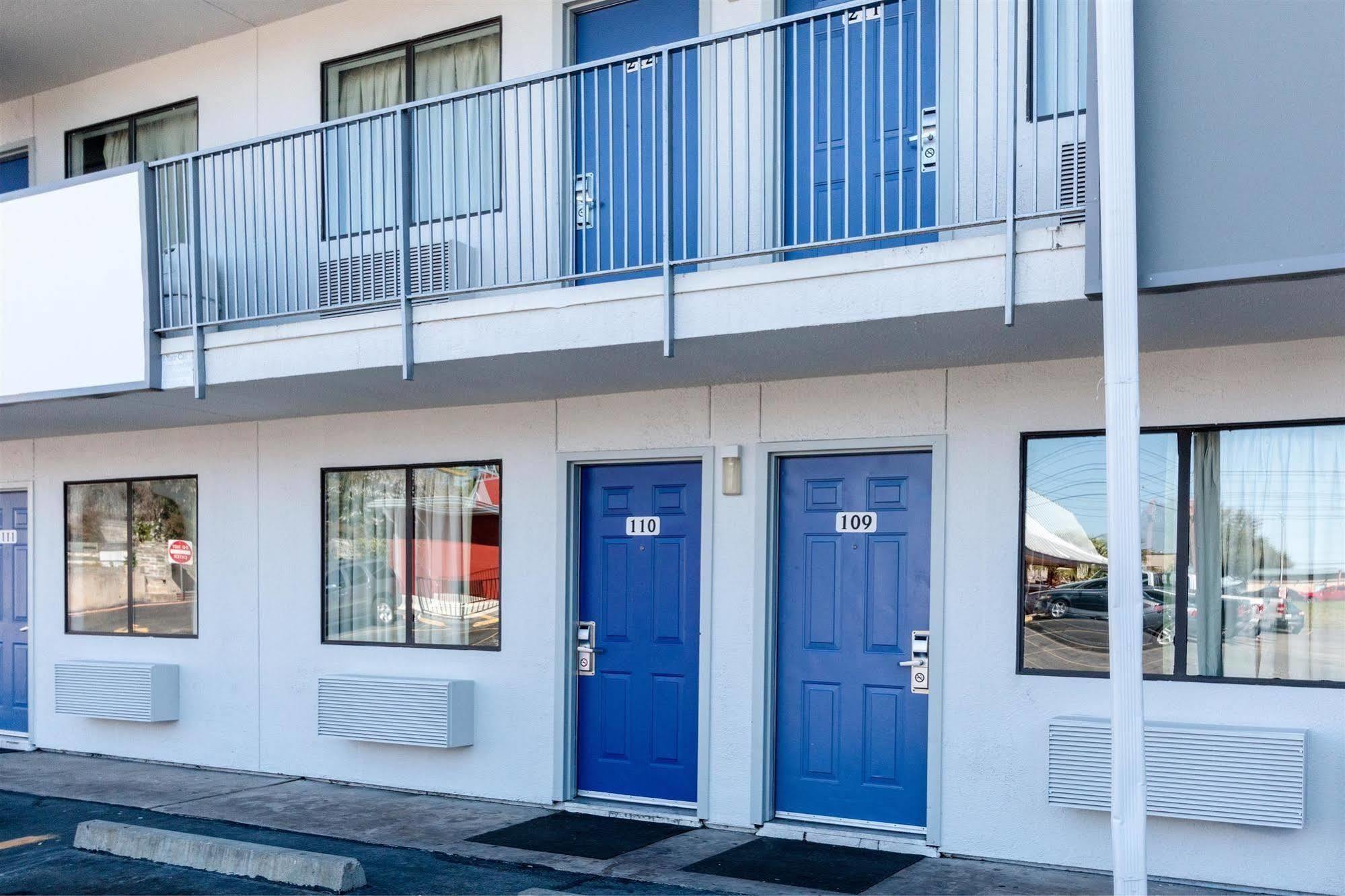 Motel 6-Austin, Tx - Airport - South Kültér fotó